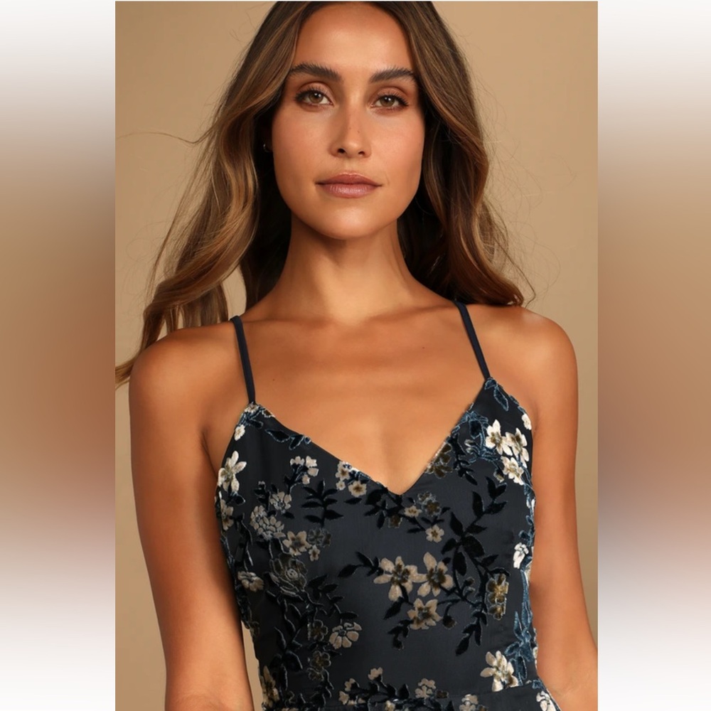 Asymmetric Navy Floral Lace Slip Dress - Picture 3 of 8